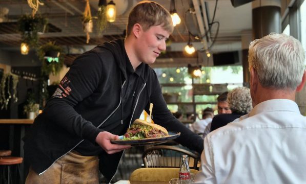 Brasserie_Bij_Puur_Lunch_service_