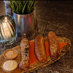 Stadshelden - worstenbroodjes 02